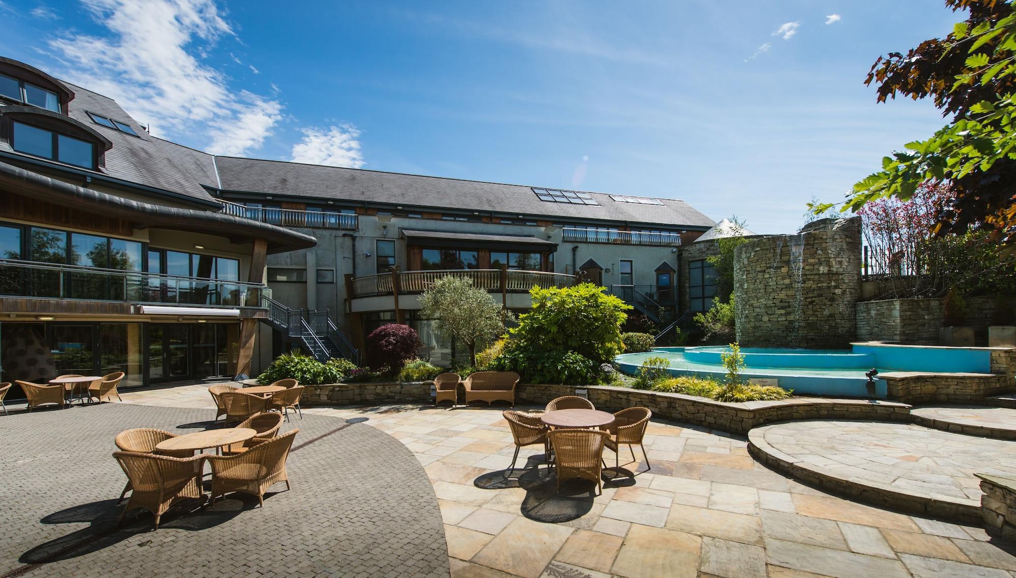 Osprey Hotel Naas Exterior foto